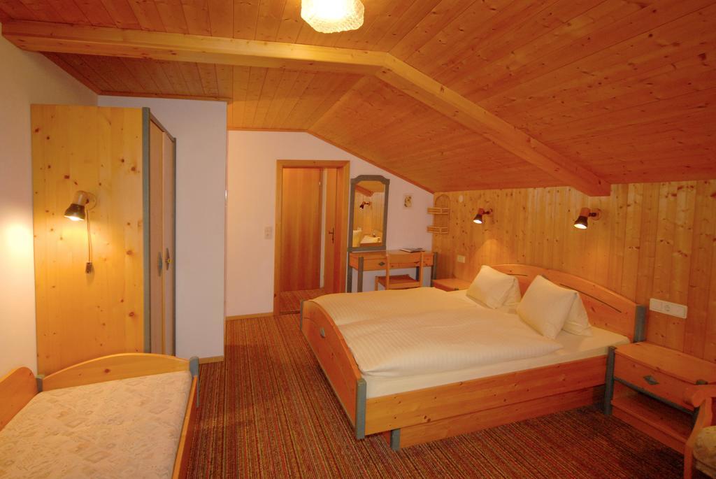 Landhotel Kielhuberhof Ramsau am Dachstein Oda fotoğraf